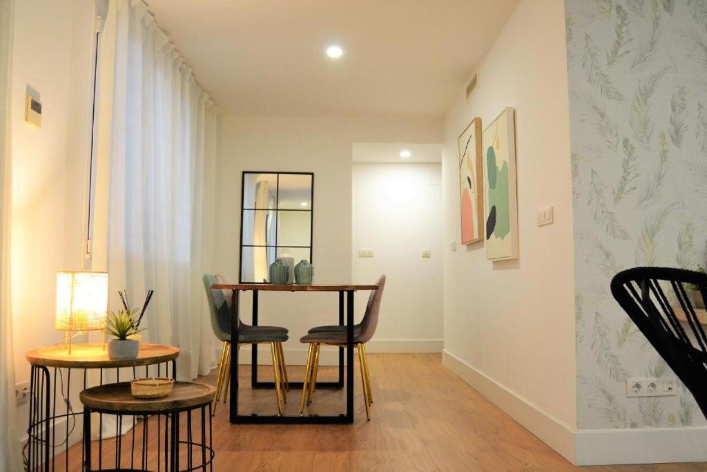 Acogedor Apartamento Junto Al Museo Picasso Appartement Málaga Buitenkant foto
